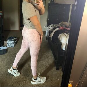 Zyia Pink Etched Light N Tight